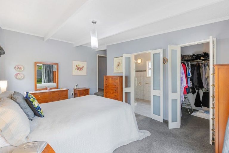 Photo of property in 15 Juliana Place, Awapuni, Palmerston North, 4412