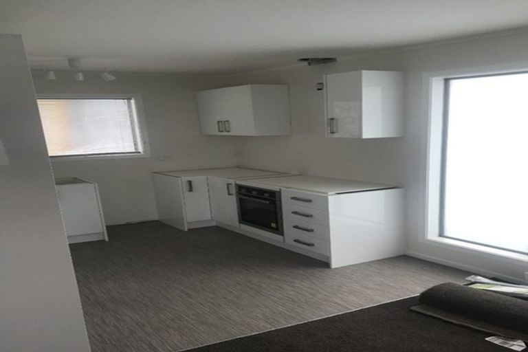 Photo of property in 49 Chartwell Drive, Crofton Downs, Wellington, 6035