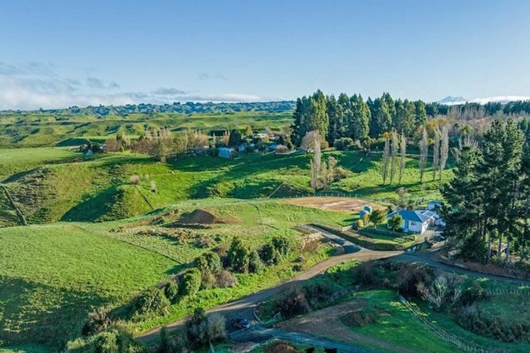 Photo of property in 71 London Street, Kimbolton, 4774