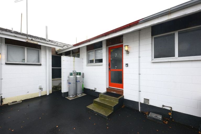 Photo of property in 7/137 Olliviers Road, Phillipstown, Christchurch, 8011