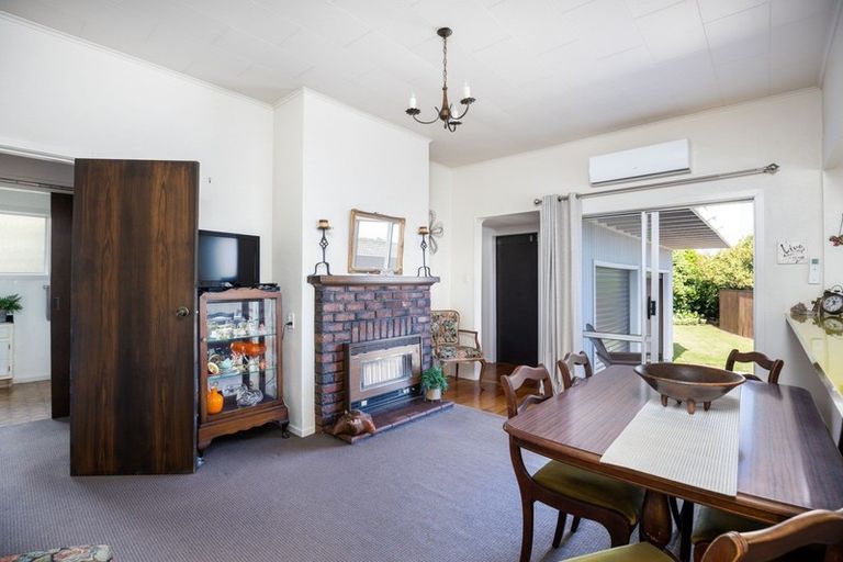 Photo of property in 46a Paynters Avenue, Strandon, New Plymouth, 4312