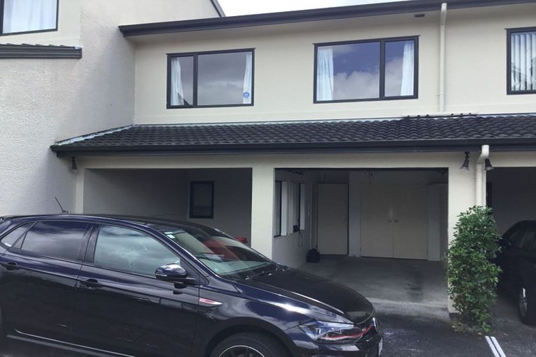 Photo of property in Casa Bella, 13/427 Albany Highway, Albany, Auckland, 0632