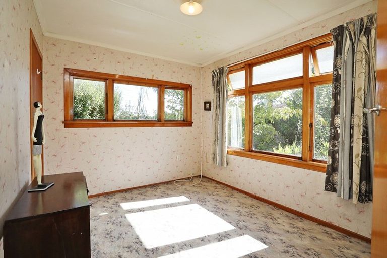 Photo of property in 17 Half Mile Road, Tuatapere, 9620