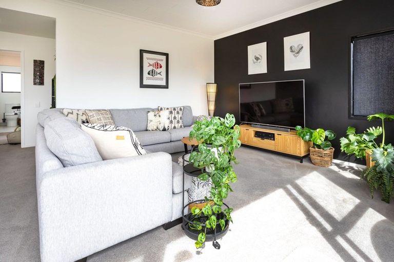 Photo of property in 142 Captain Cook Road, Cooks Beach, Whitianga, 3591