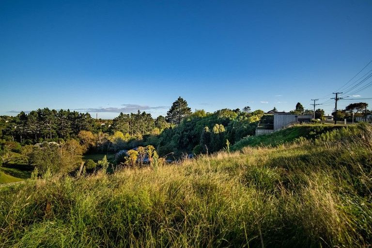 Photo of property in 284 Frankley Road, Ferndale, New Plymouth, 4310