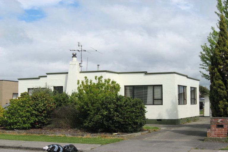 Photo of property in 33 Akaroa Street, Kaiapoi, 7630