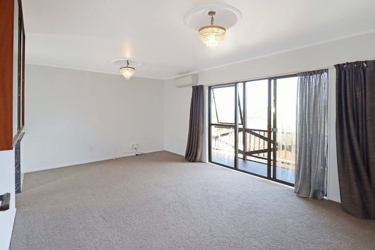 Photo of property in 14a Mossburn Grove, Kelson, Lower Hutt, 5010