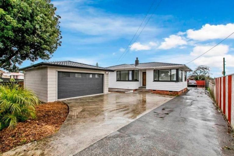 Photo of property in 206 Russell Road, Manurewa, Auckland, 2102