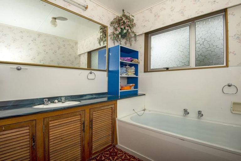 Photo of property in 14 Ross Street, Onerahi, Whangarei, 0110
