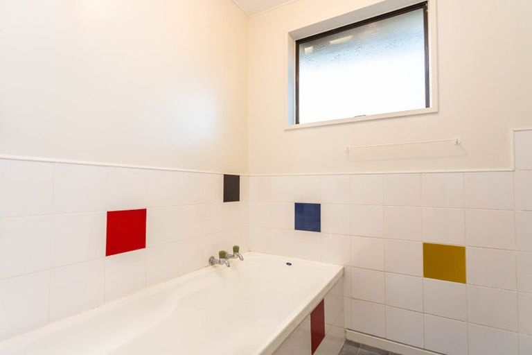 Photo of property in 9 Kinross Street, Hei Hei, Christchurch, 8042