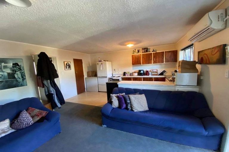 Photo of property in 16b Orlando Street, Stratford, 4332