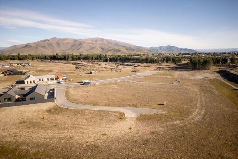Photo of property in 18 Turbine Avenue, Twizel, 7901