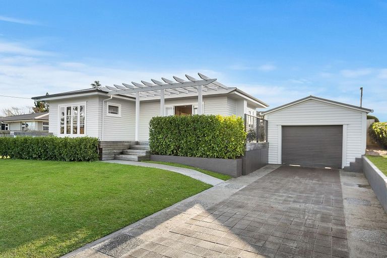 Photo of property in 14 Page Street, Morrinsville, 3300