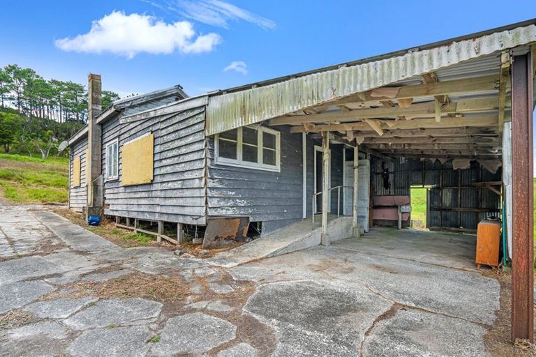 Photo of property in 413 Waihue Road, Dargaville, 0372