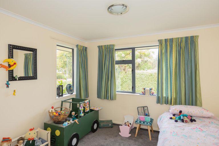 Photo of property in 44 Ure Street, South Hill, Oamaru, 9400