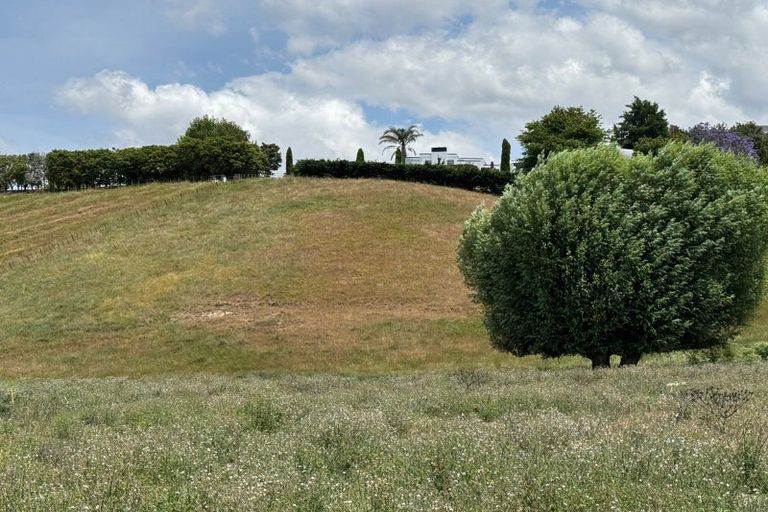 Photo of property in 165 Breckenridge Road, Puketapu, Napier, 4183