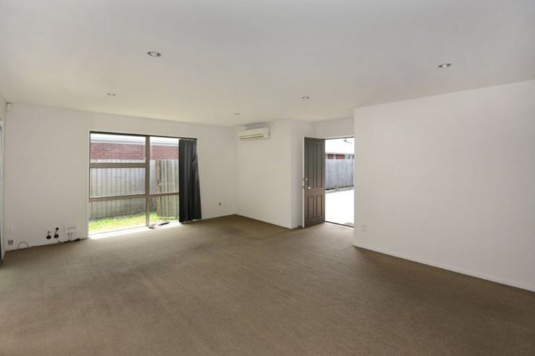 Photo of property in 71d Mackworth Street, Woolston, Christchurch, 8062