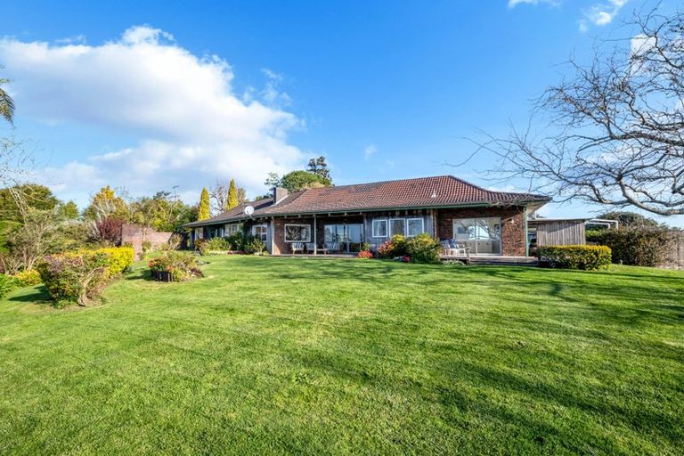 Photo of property in 130 Point View Drive, East Tamaki Heights, Auckland, 2016
