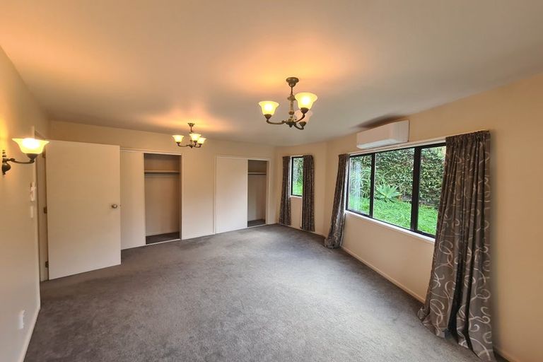 Photo of property in 10c Matipo Road, Mairangi Bay, Auckland, 0630