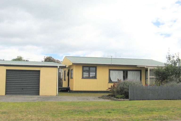 Photo of property in 100b Tamaki Road, Whangamata, 3620
