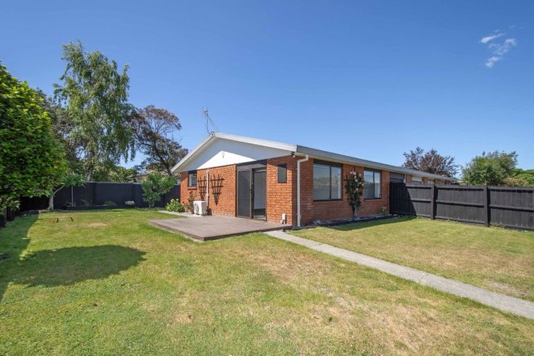 Photo of property in 1/64 Manurere Street, Hei Hei, Christchurch, 8042