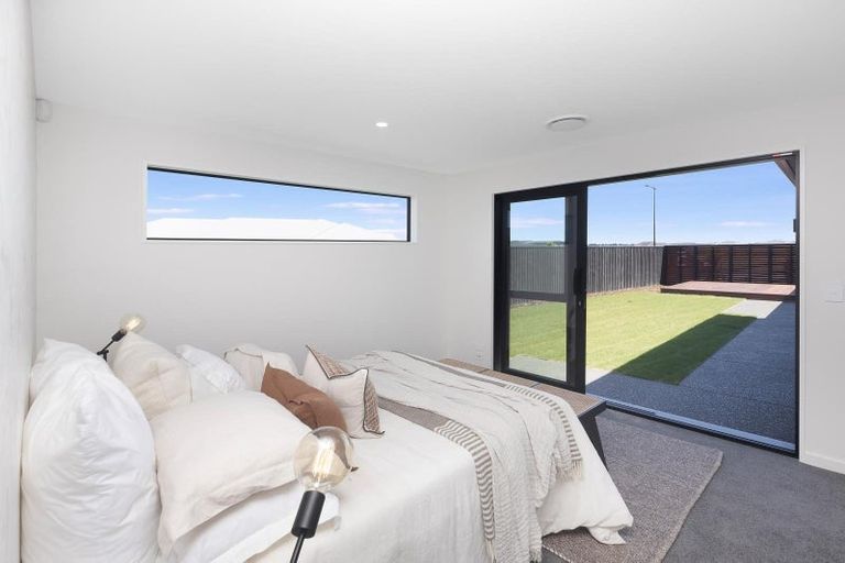 Photo of property in 43 Candlesticks Crescent, Lincoln, 7608