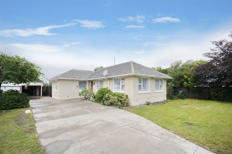 Photo of property in 44a Greenhaven Drive, Burwood, Christchurch, 8083
