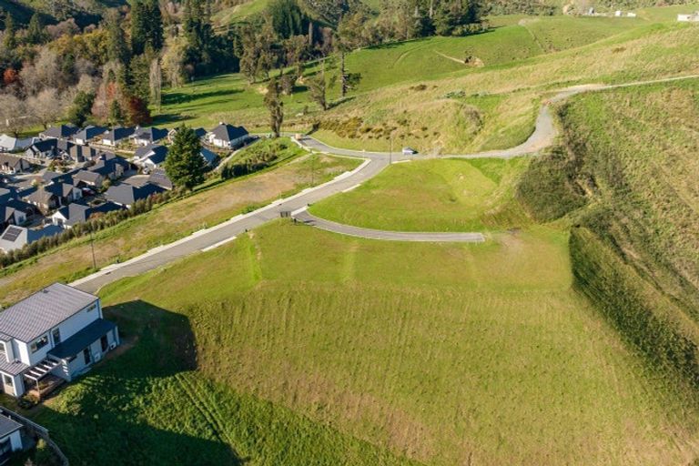 Photo of property in 1 Hill Tops Way, Stoke, Nelson, 7011