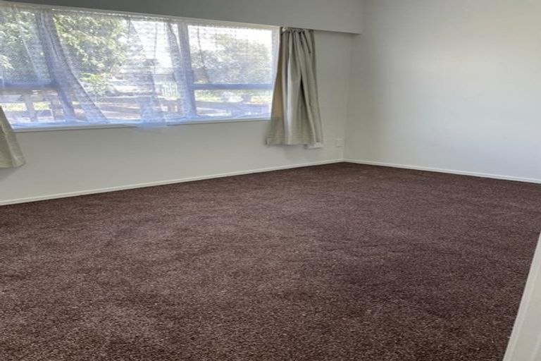 Photo of property in 1/29 Lane Road, Weymouth, Auckland, 2103