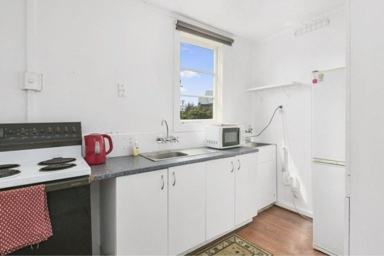 Photo of property in 1 Queens Drive, Saint Kilda, Dunedin, 9012