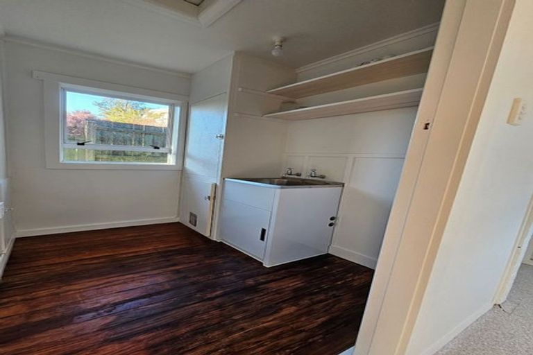 Photo of property in 5 Holden Avenue, Forest Lake, Hamilton, 3200