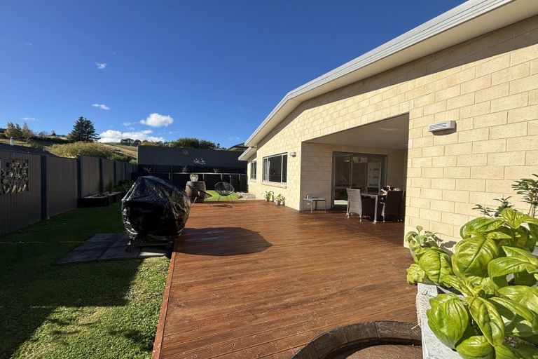 Photo of property in 6 Heasley Lane, Mosgiel, 9092