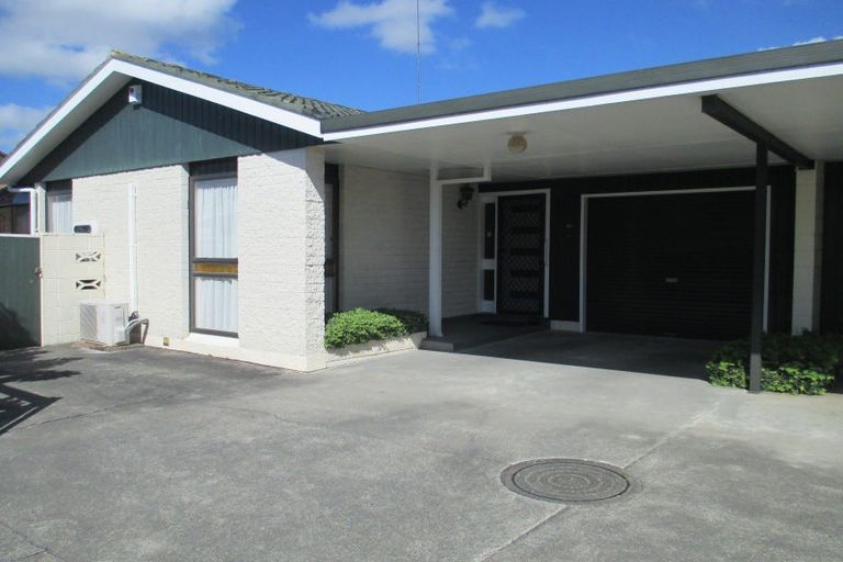 Photo of property in 12a Palm Avenue, Hokowhitu, Palmerston North, 4410