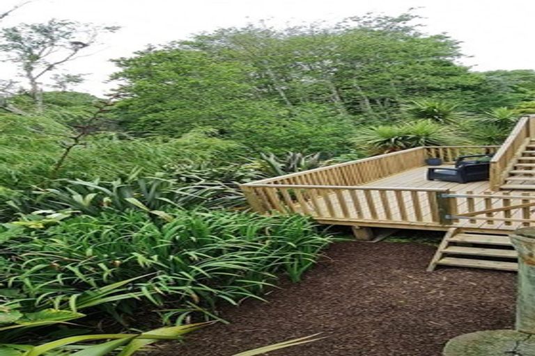 Photo of property in 18 Otupoa Way, Paraparaumu, 5032