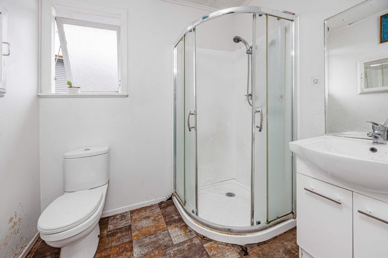 Photo of property in 9 President Avenue, Papakura, 2110