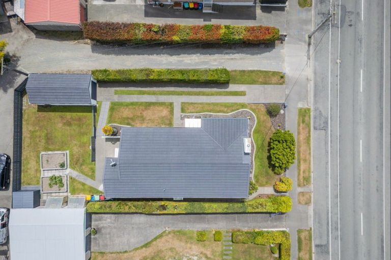 Photo of property in 74 Mountain View Road, Glenwood, Timaru, 7910