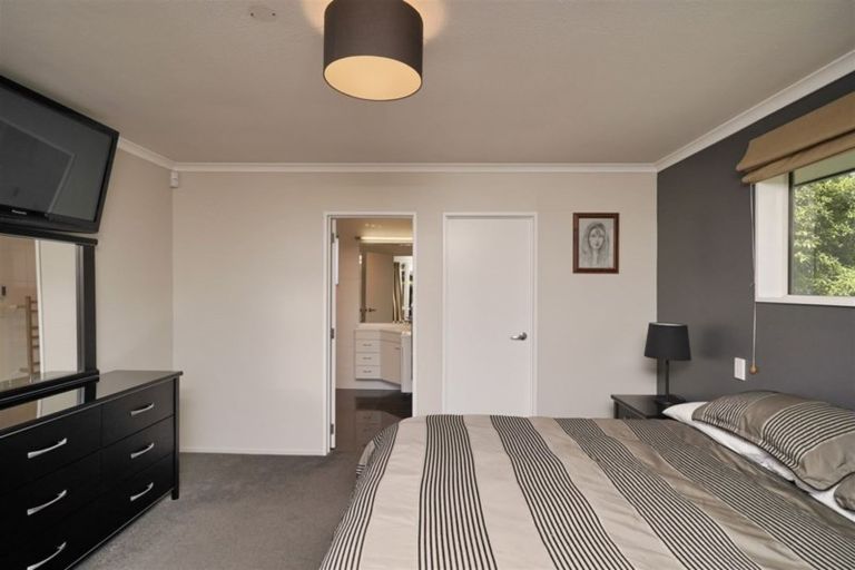 Photo of property in 5 Campion Place, Halswell, Christchurch, 8025