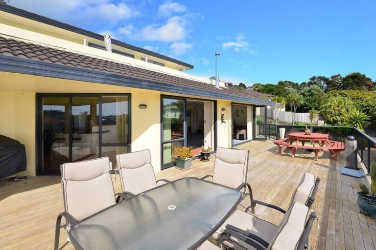 Photo of property in 10 Careen Grove, Gulf Harbour, Whangaparaoa, 0930