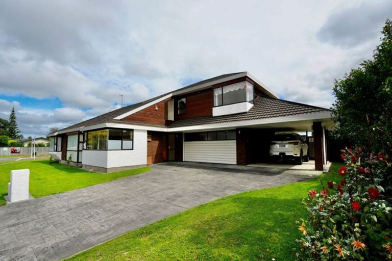 Photo of property in 1 Airport Drive, Milson, Palmerston North, 4414
