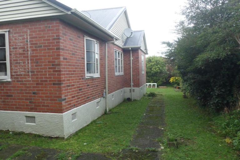 Photo of property in 9 Sunshine Avenue, Karori, Wellington, 6012