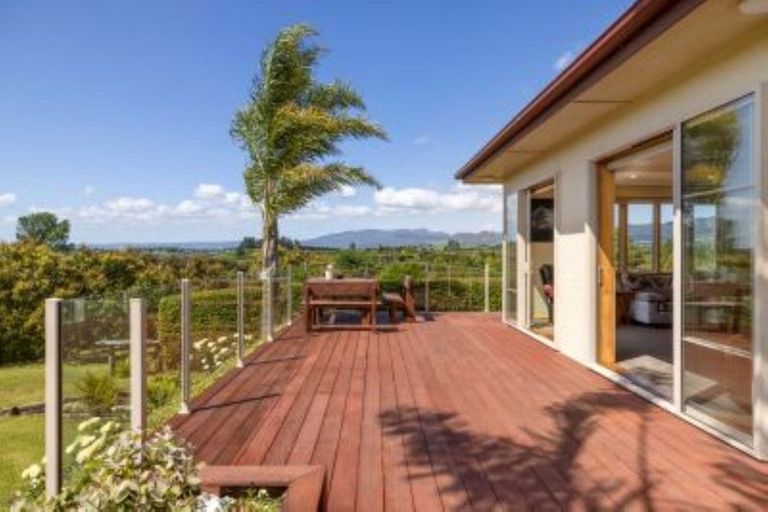 Photo of property in 11b Stokes Road, Tahawai, Katikati, 3170