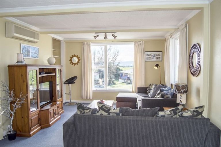 Photo of property in 17 Main Road, Harihari, 7884