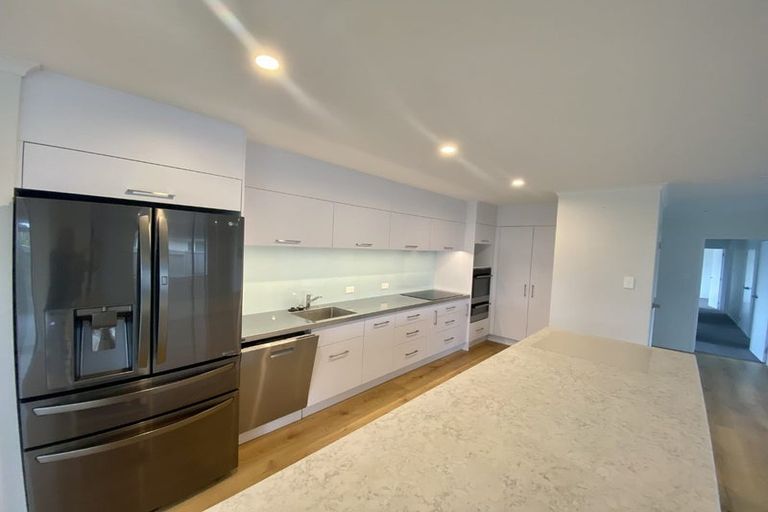 Photo of property in 14 Kahukaka Road, One Tree Point, 0118