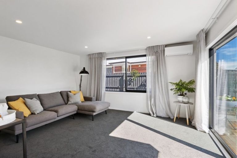 Photo of property in 10 Blighs Road, Strowan, Christchurch, 8052