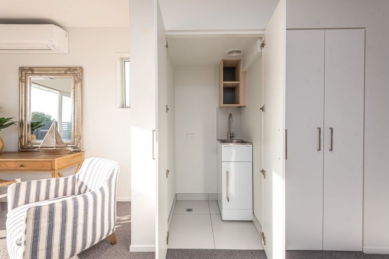 Photo of property in 136 Seaview Road, New Brighton, Christchurch, 8061