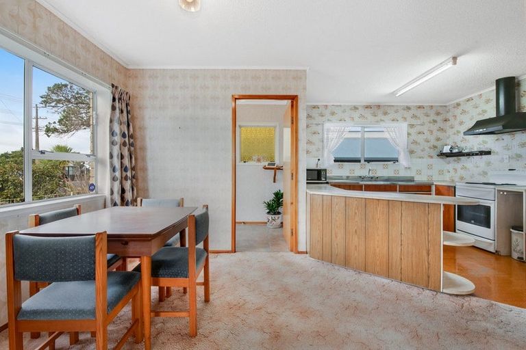 Photo of property in 50 Stanmore Bay Road, Stanmore Bay, Whangaparaoa, 0932