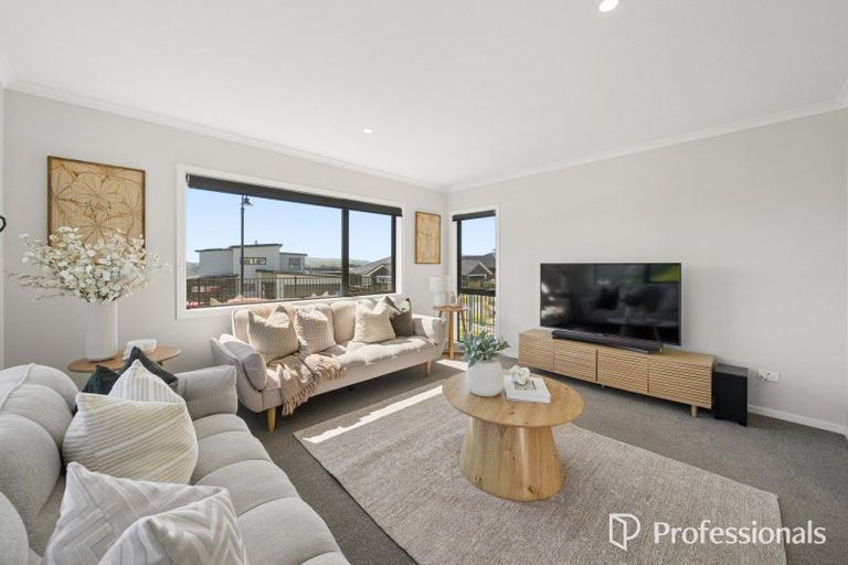 Photo of property in 63 Ken Douglas Drive, Aotea, Porirua, 5024