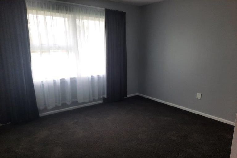 Photo of property in 11 Yarmouth Street, Aranui, Christchurch, 8061