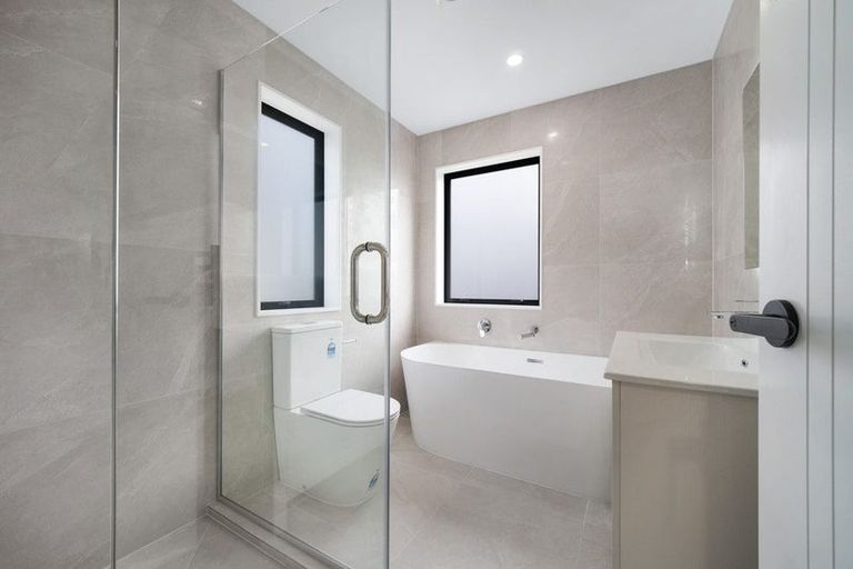 Photo of property in 37 Burberry Road, Karaka, Drury, 2578