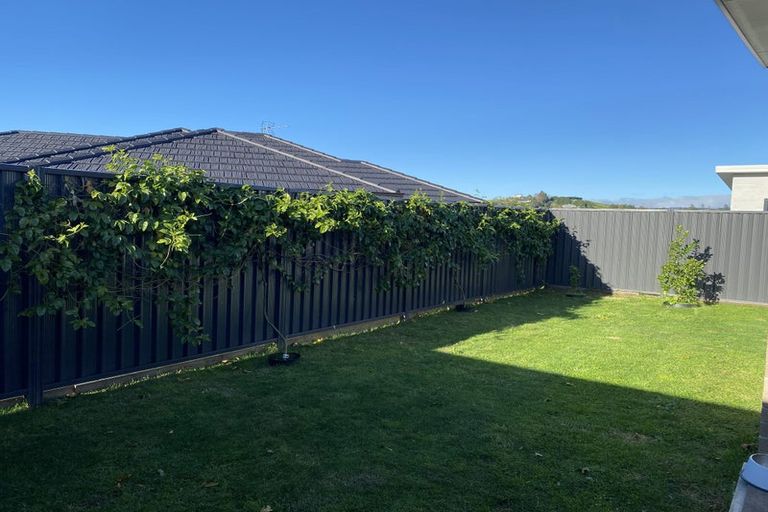 Photo of property in 11 Pioneer Crescent, Omokoroa, 3114